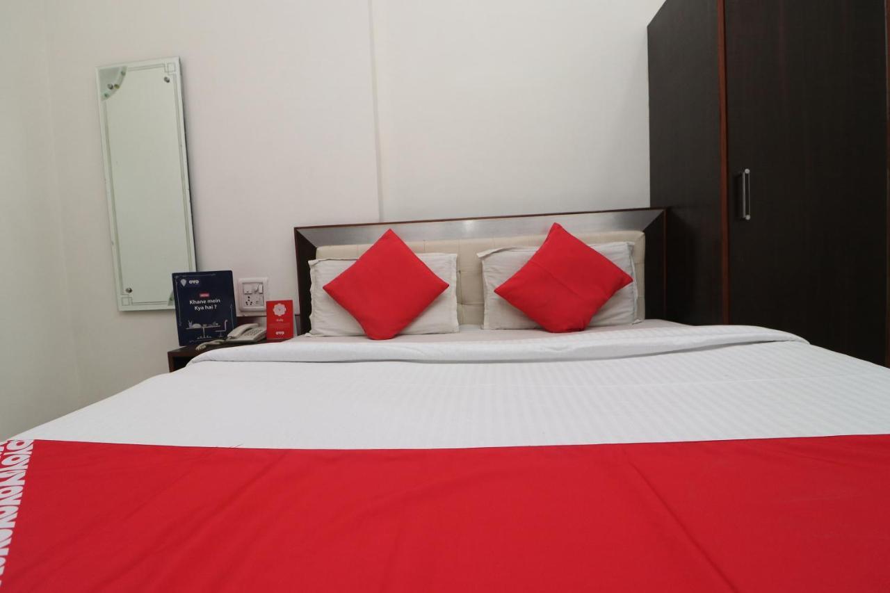 Oyo 24723 Hotel Atul Palace Agra  Bagian luar foto