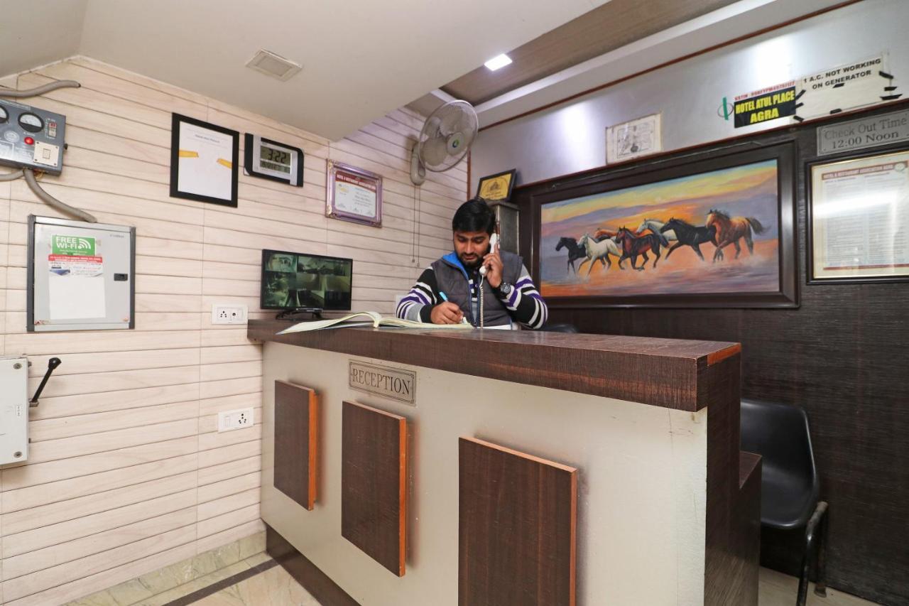 Oyo 24723 Hotel Atul Palace Agra  Bagian luar foto